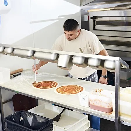 Valentino S Restaurant With Ripon