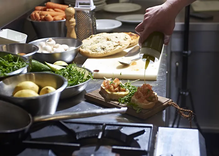 Valentino S Restaurant With 4*