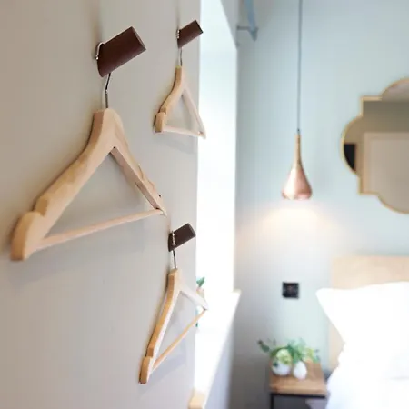 Bed & Breakfast Valentino S Restaurant With 4*