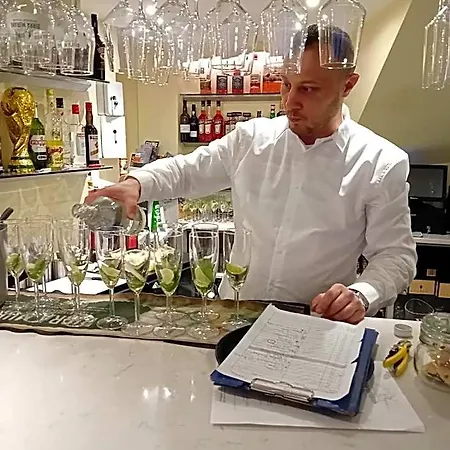Valentino S Restaurant With Ripon