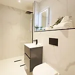 Bed & Breakfast Valentino S Restaurant With 4*