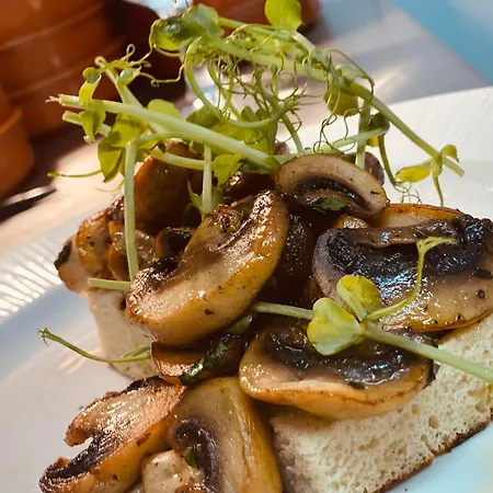 Valentino S Restaurant With Ripon